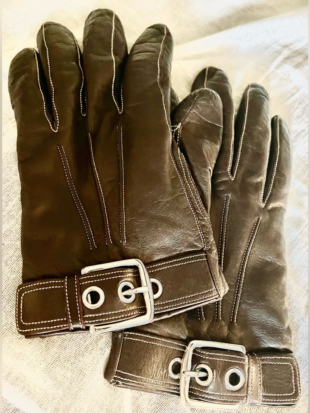 Coach Brown Leather Cashmere Lined Gloves Size 8 Buckle Accent